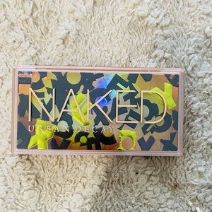 Urban Decay Mini Naked Foxy Eyeshadow Palette